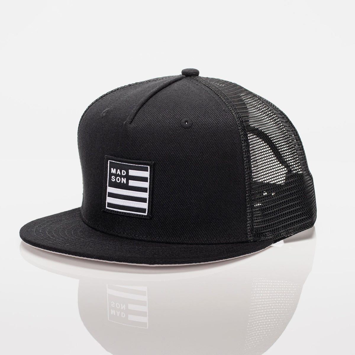 Snapback XL Trucker Empire Flag / Black